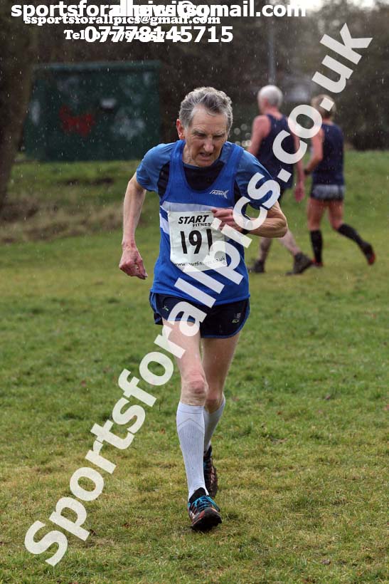 Womens 35s and over and mens 65 and over, 2018 North Eastern Masters, Darlington. Photo: David T. Hewitson/Sports for All Pics